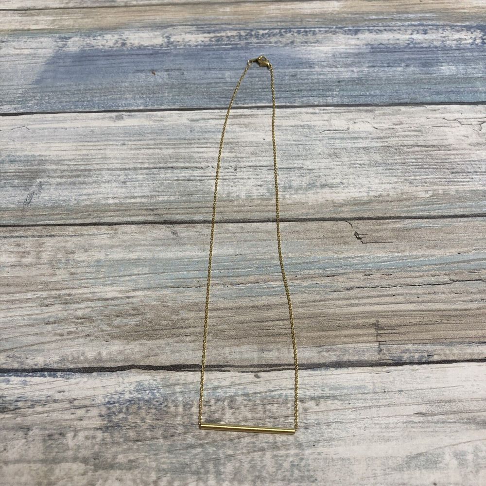 Dainty Bar Pendant Necklace gold Tone Chain 15" NWOT - Picture 2 of 7